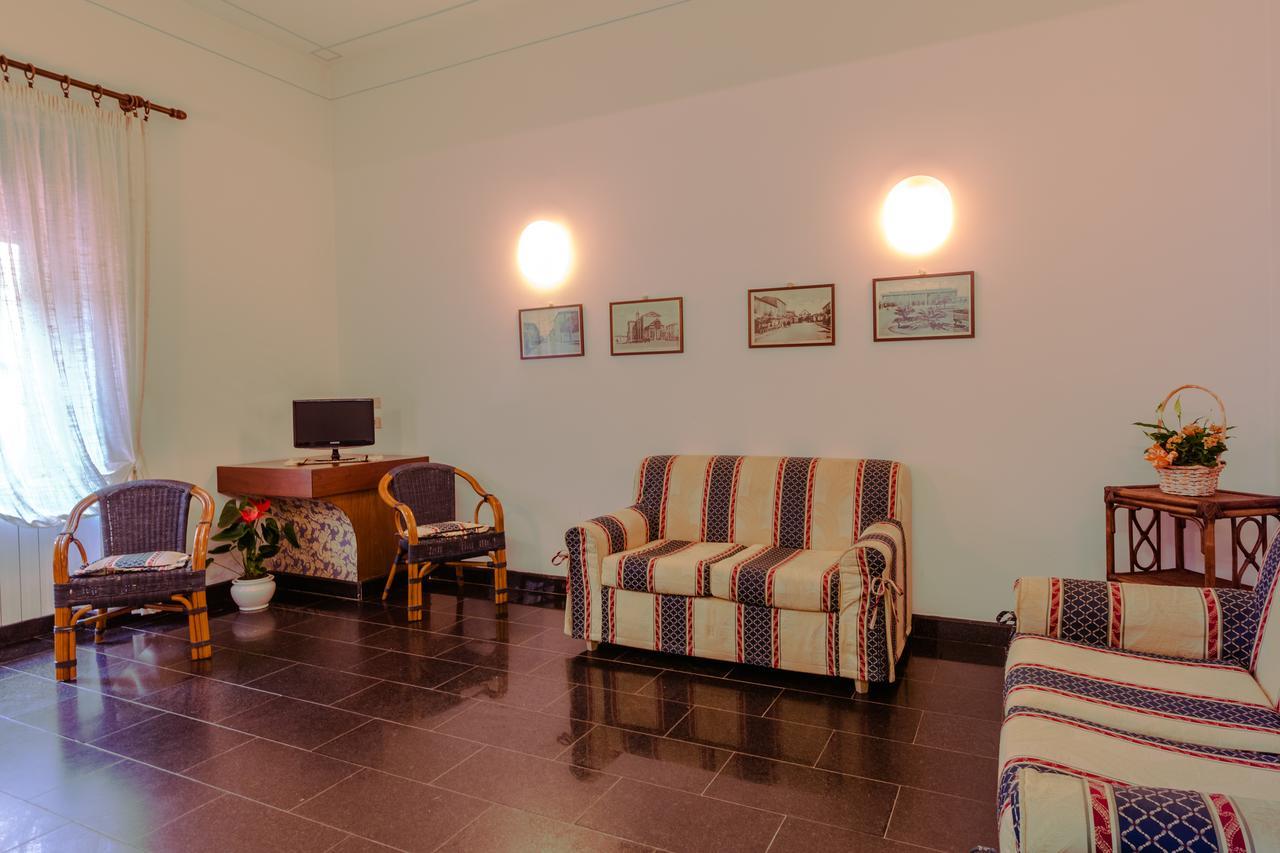 Le Terrazze Villa Follonica Eksteriør bilde