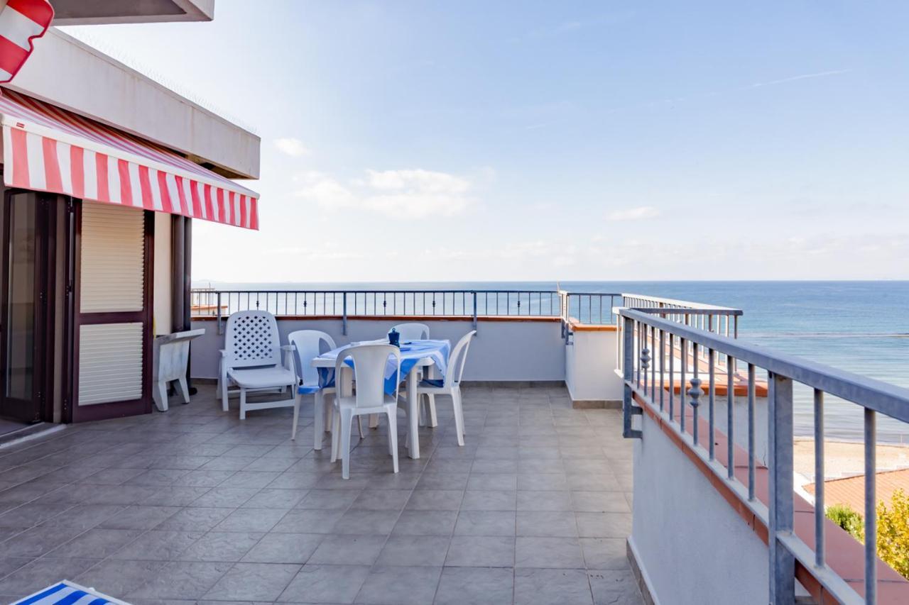Le Terrazze Villa Follonica Eksteriør bilde